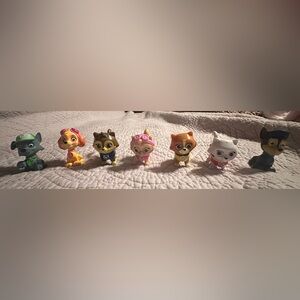 Paw Patrol Figures- Lot of 7